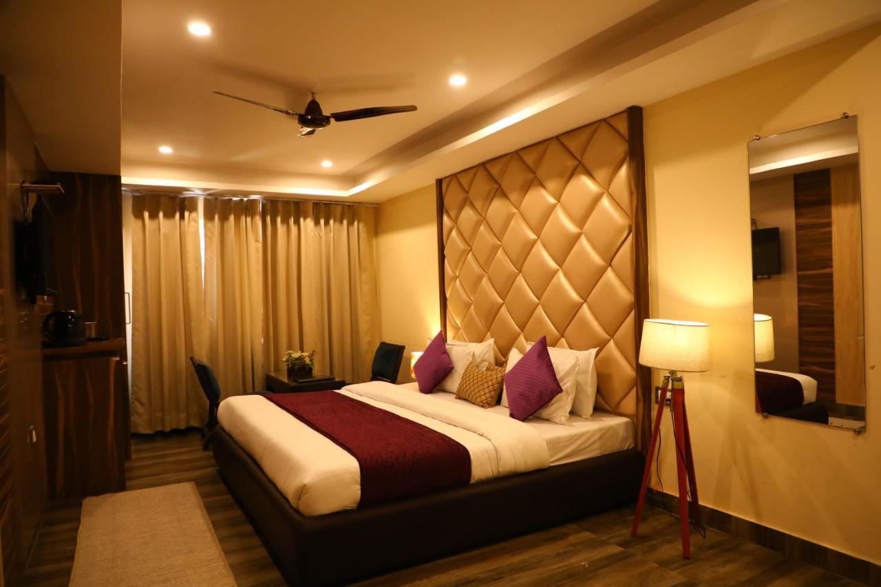 Perfectstayz Premium @Harkipauri Road Haridwār Extérieur photo